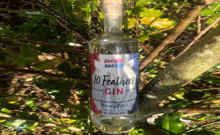 10 Feathers Gin
